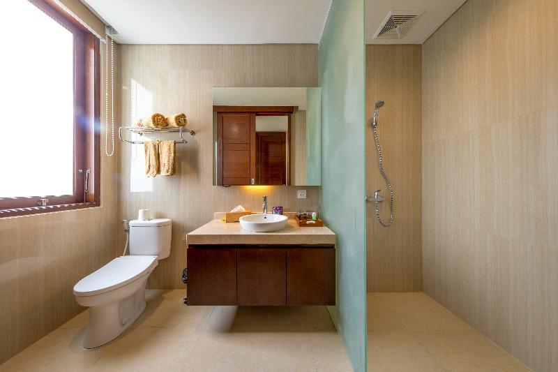 Royal Garden And Bali Hotel 4*